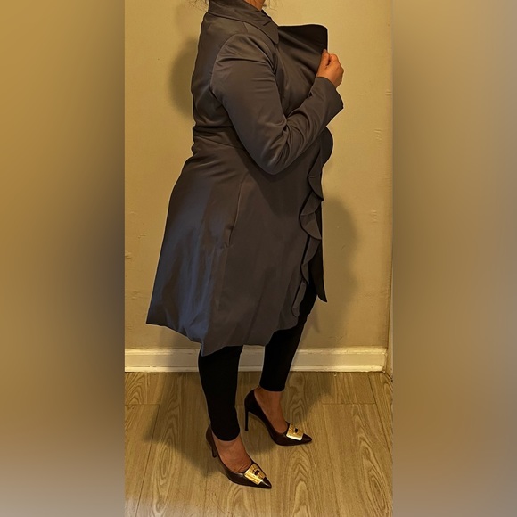 Cynthia Rowley Size Small Gray Overcoat. - Picture 4 of 5